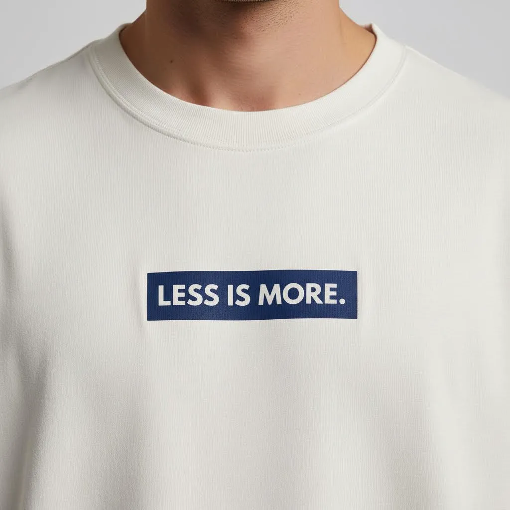 Less is more - Oversized Tee